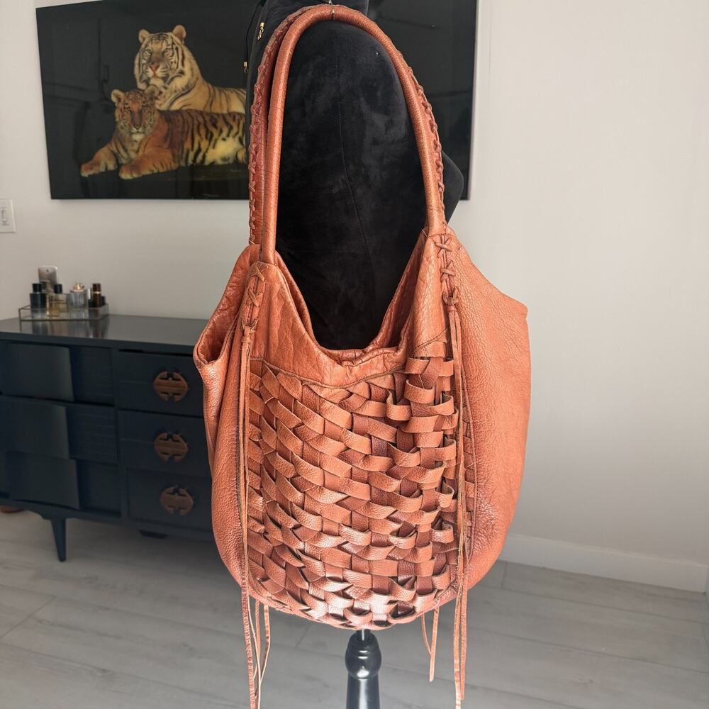 Linea Pelle Large Leather Hobo Shoulder Bag Woven Oversized Grunge Fringe Tan